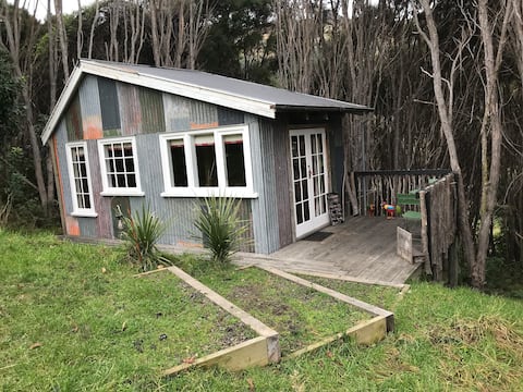 Top Airbnb: Kanuka Retreat in Banks Peninsula