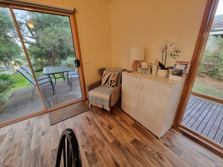 Unwind At The 3br Cape Beach House | Wifi | Beach - Cape Paterson
