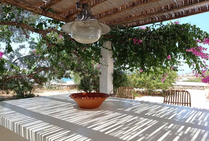 Traditional style villa close to the sea gallery image 3