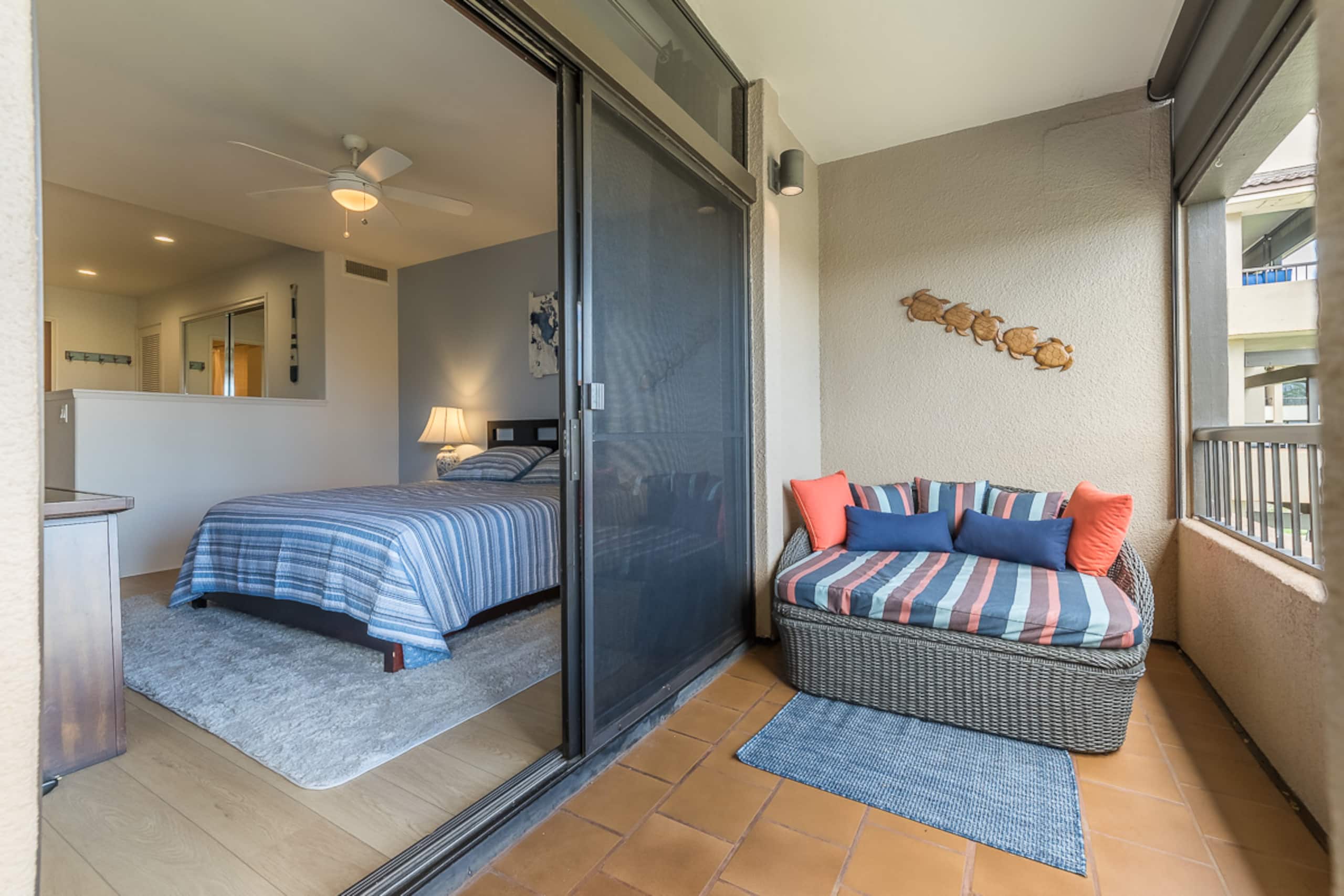 Condo in Lahaina · ★4.85 · 2 bedrooms · 3 beds · 2 baths - Image 37