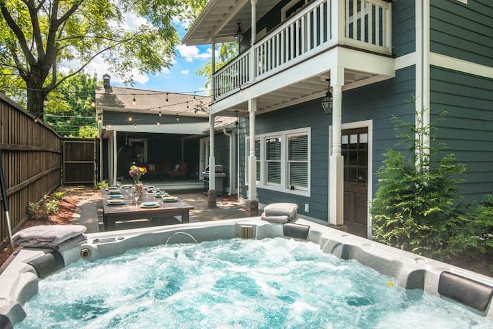 Big Blue – Nashville’s Premiere Home for Groups gallery image 2