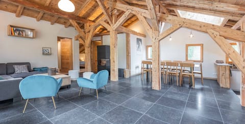 Mountain chalet with spa