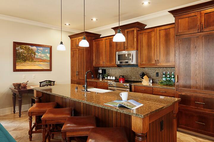 Beautiful Ground Floor Condo with AC -Unit C111 gallery image 2