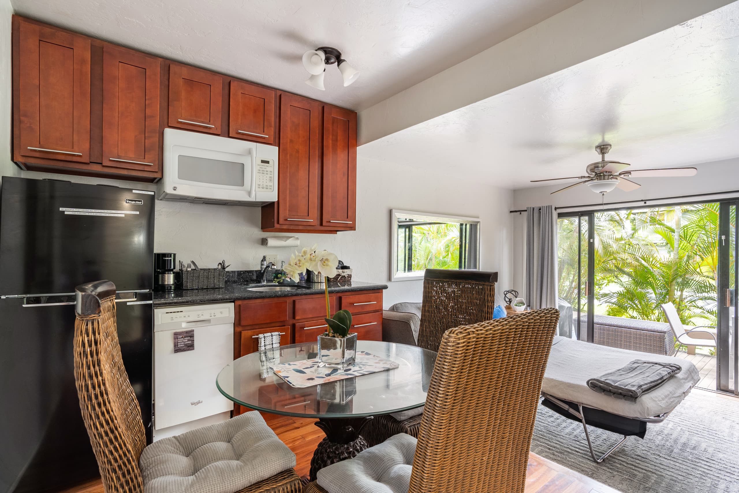 Condo in Princeville · ★4.88 · 1 bedroom · 2 beds · 1 private bath - Image 7