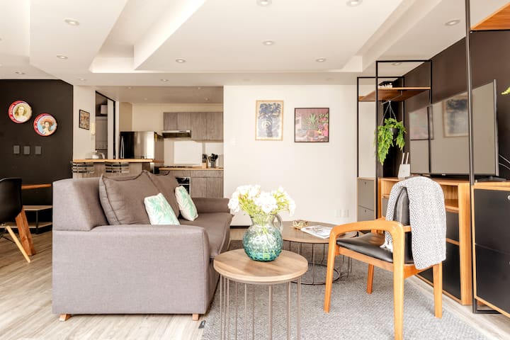 Renovated Condesa apt on Amsterdam: Modern & Cozy!