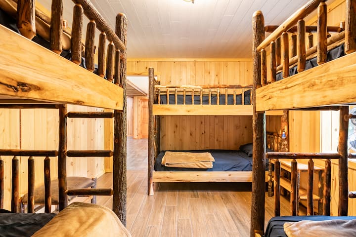 Bunk room with Amish-made hickory beds - 3 bunks with 6 beds in total.