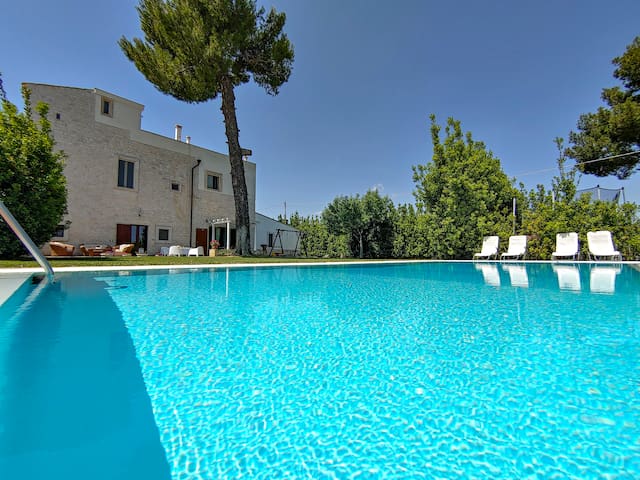Casale Lillina: villa with private pool in Apulia