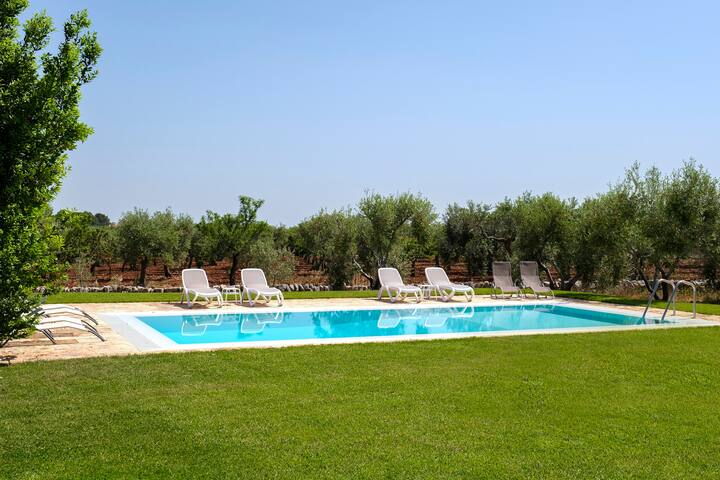 Casale Lillina: villa with private pool in Apulia gallery image 5