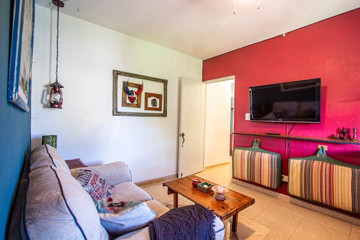 Entire home with 1 bedrooms in Cabarete - Cabarete Local Life at its best - Don Chicho