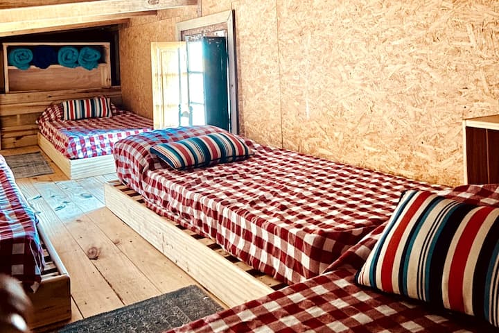 Спалня „Мецанин“