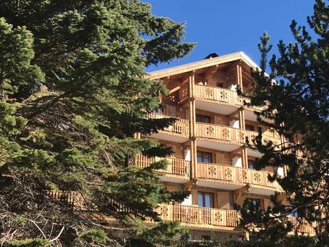 Duplex apartment 4 bedrooms, 4 bathrooms, 10 people, at the foot of the slopes