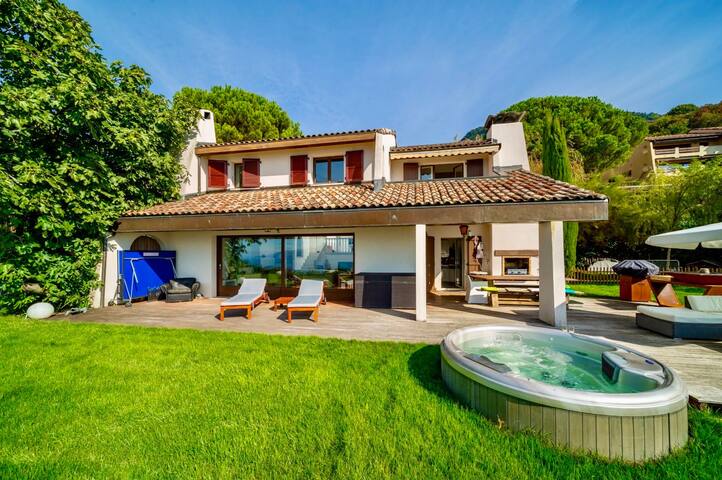 Sunset House (Option jacuzzi) gallery image 3