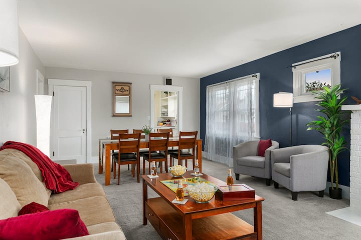 Charming Historic Craftsman Home Near Downtown - Mission Ridge Ski Resort, WA