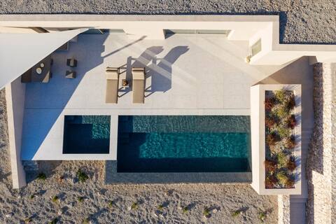 Santorini Sky | Panoramic Villa *NEW*