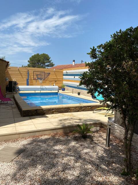 Quiet property with a pool