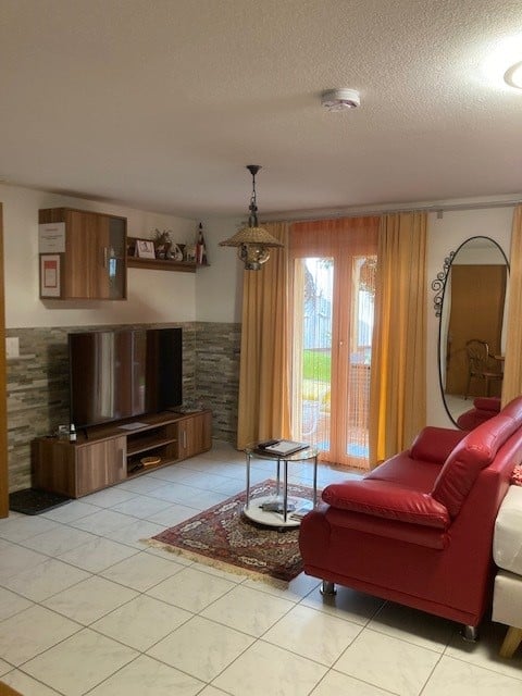 Top Airbnb: Beautiful studio overlooking the lake and mountains in Obwalden