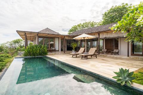 Private Villa with Sea Views - Villa Varvet