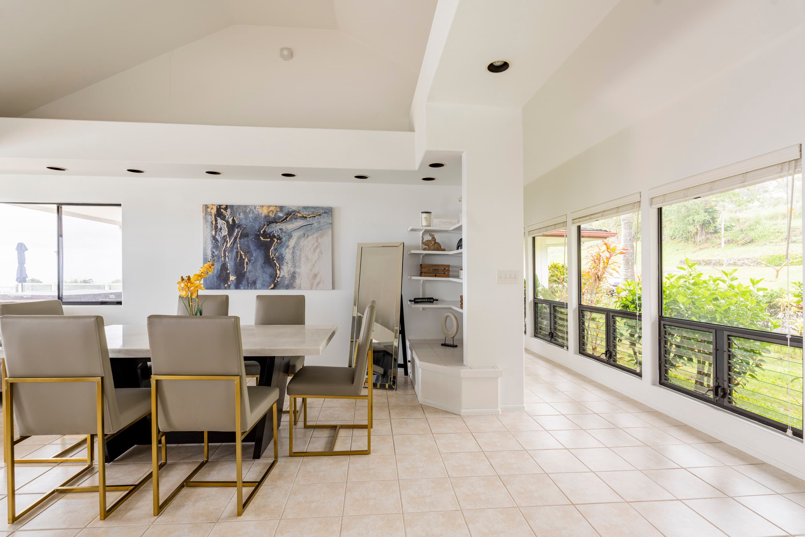 Oceanview High End Luxury Villa with Pool & Spa - Photo 13