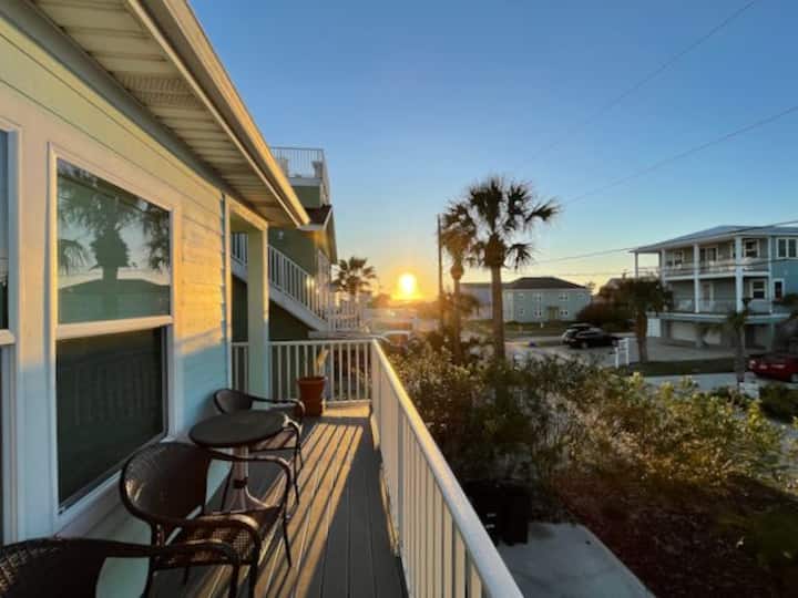 Beach Block Location With Ocean Views! - St. Augustine Beach, FL