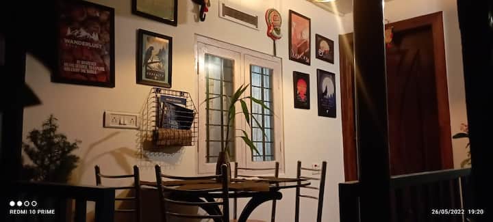 Tea Plantation & Sunrise Mountain View Cottage - Kerala