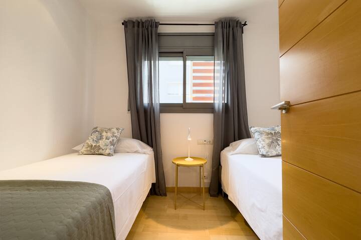 Casilda’s Barcelona Beach Boutique gallery image 3