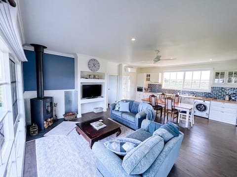 'Cottage by the Sea' - Wilsons Promontory