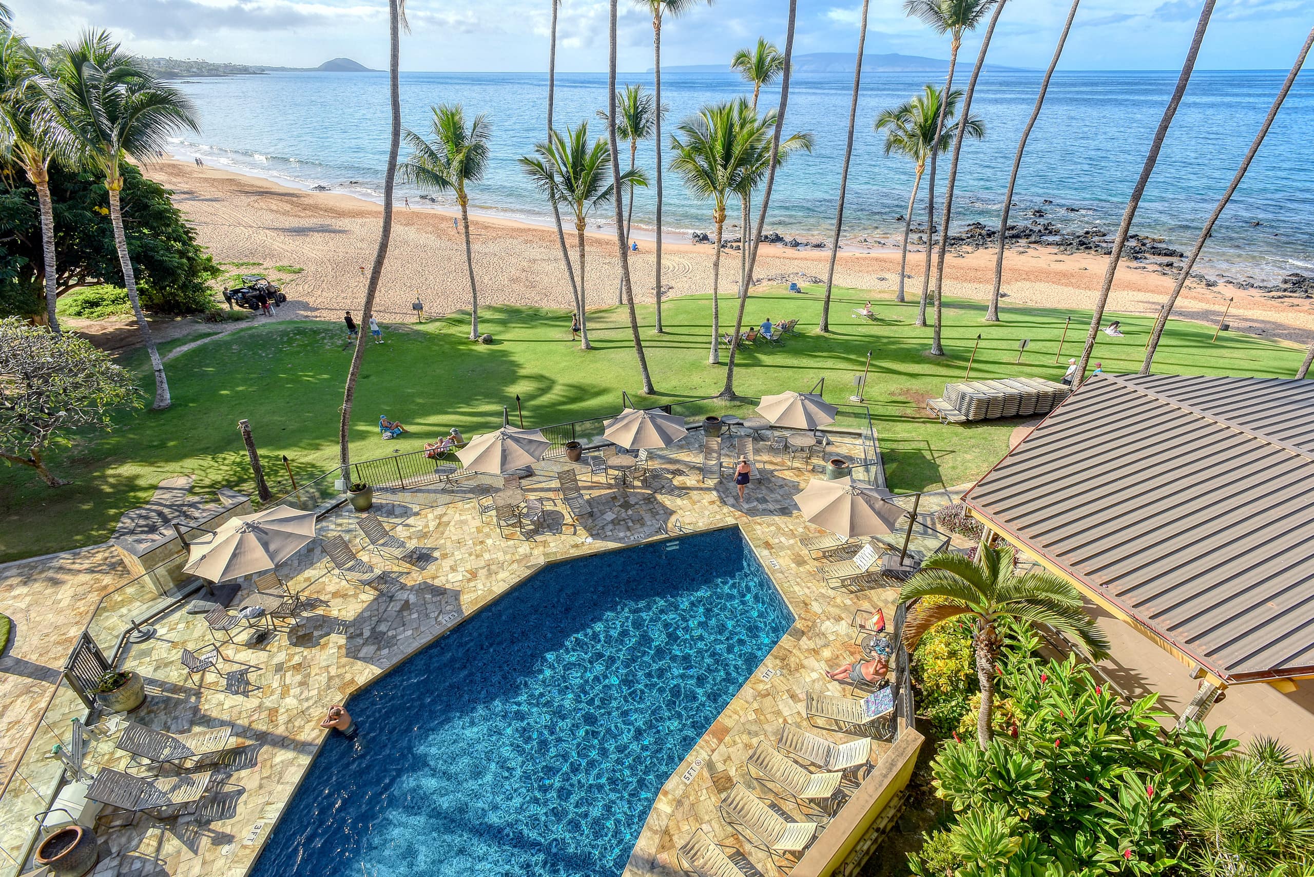 Condo in Kihei · ★4.95 · 2 bedrooms · 5 beds · 2 baths - Image 15