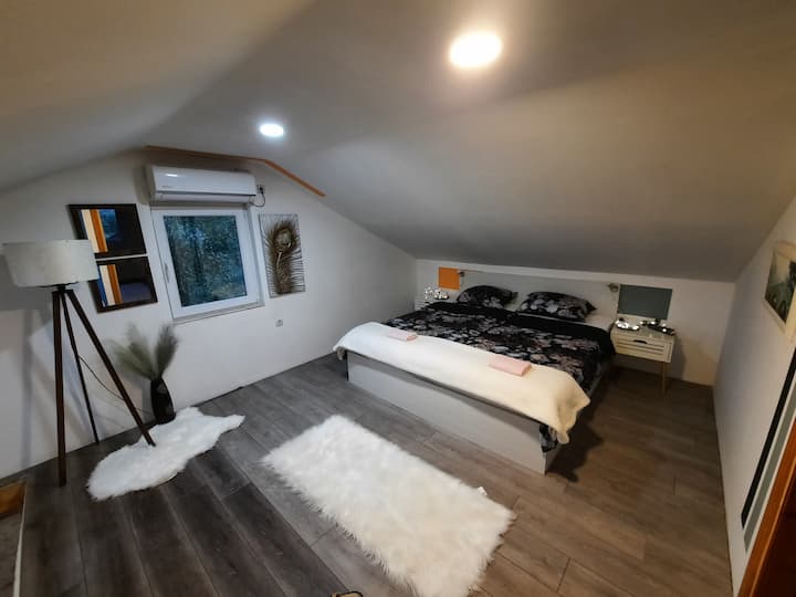 საძინებელი 2