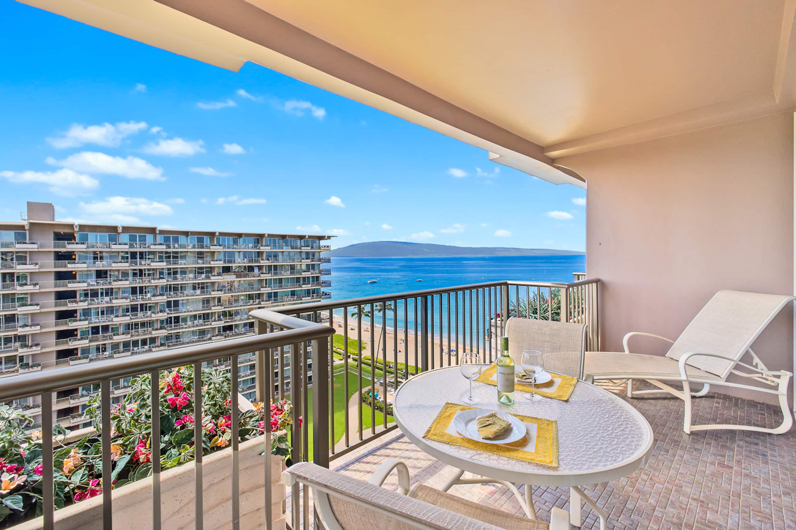 Condo in Lahaina · ★4.98 · 1 bedroom · 1 bed · 1 bath - Image 1