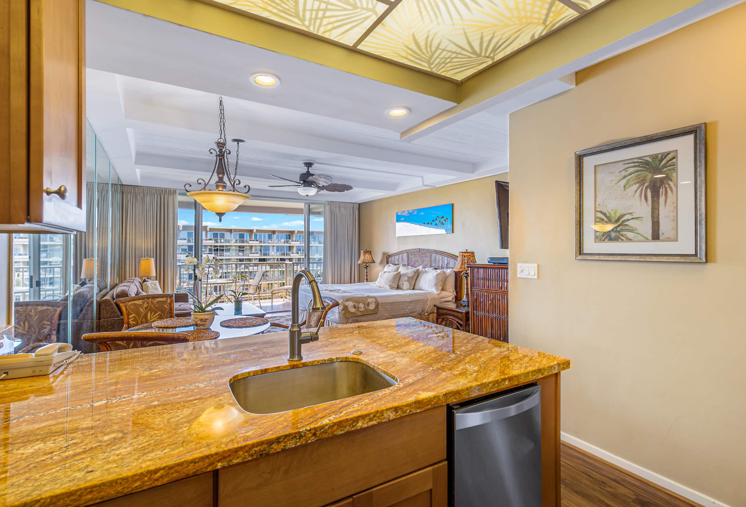 Condo in Lahaina · ★4.98 · 1 bedroom · 1 bed · 1 bath - Image 5