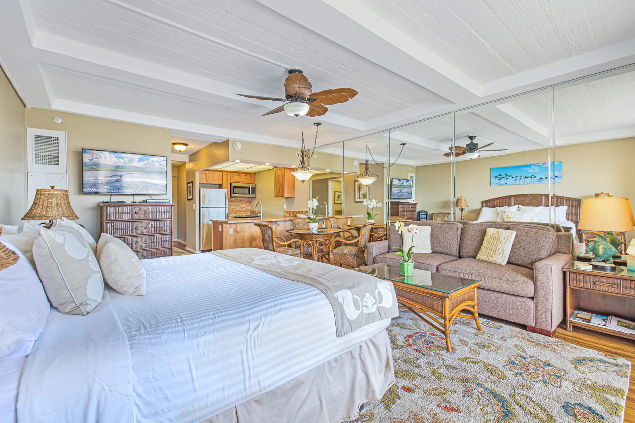 Condo in Lahaina · ★4.98 · 1 bedroom · 1 bed · 1 bath - Image 12
