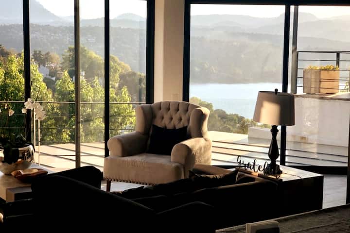 Increíble Vista, Alberca Techada, Súper Ubicación! - Valle de Bravo