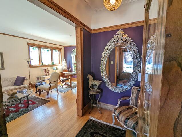 Splendid Quiet Two Bedrooms w/Pvt Bath – Near Lake gallery image 5