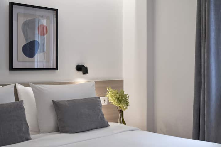 Първата спалня