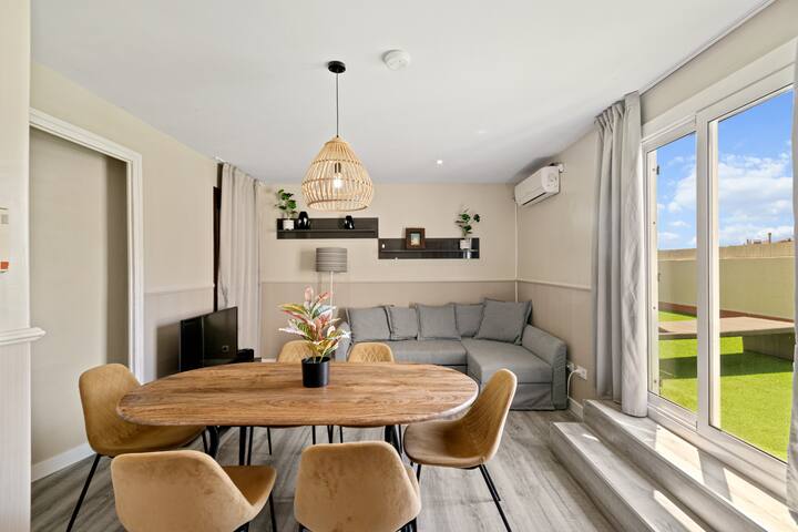 ♛Sunny Penthouse w/private terrace SagradaFamilia♛ gallery image 2