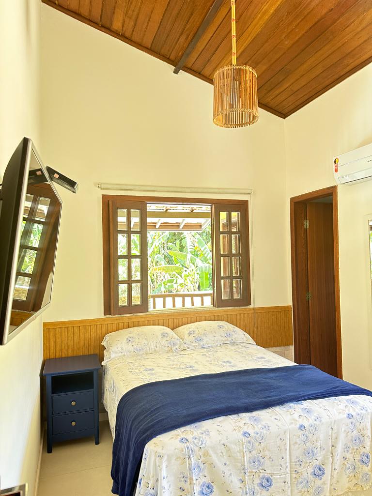 Апартамент 1 - Основна къща, двойно легло, климатик, смарт телевизор, килер.