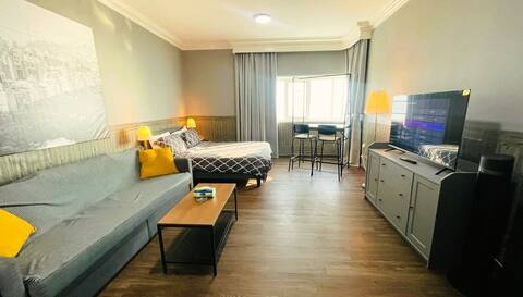 Beachfront Studio Apt. Sea View & Housekeeping