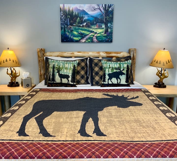 Rose Place Studio B Apartments for Rent in Grants Pass, Oregon