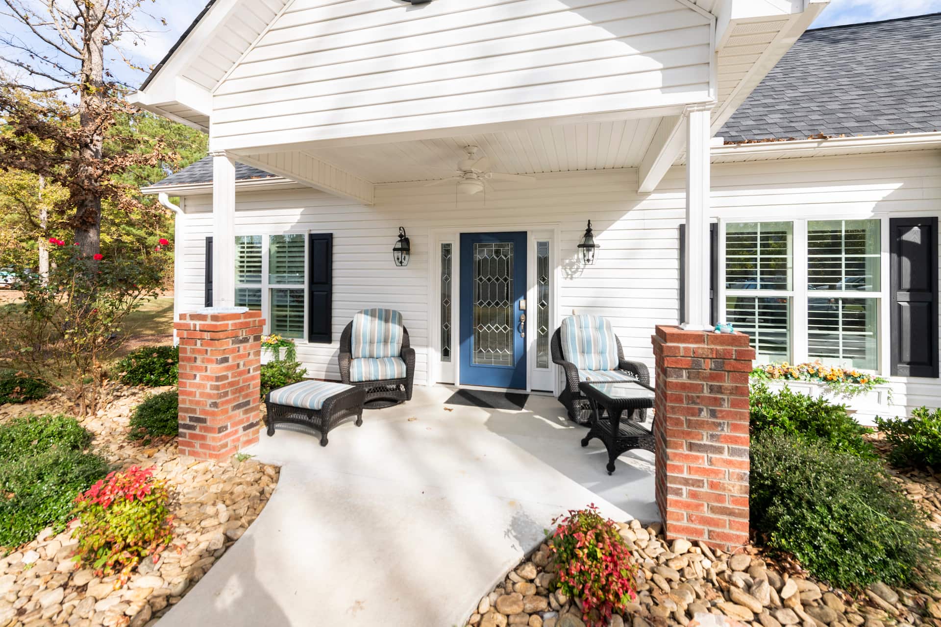 Virginia's Country Cottage