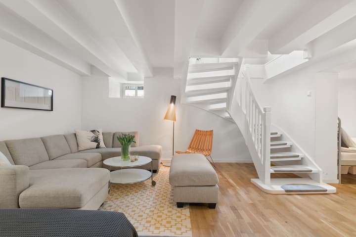 Spacious 110 Sq.m. Apartment Near The Royal Palace - Oslo