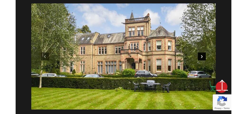 Stunning 2 beds modern apartment in Bowdon