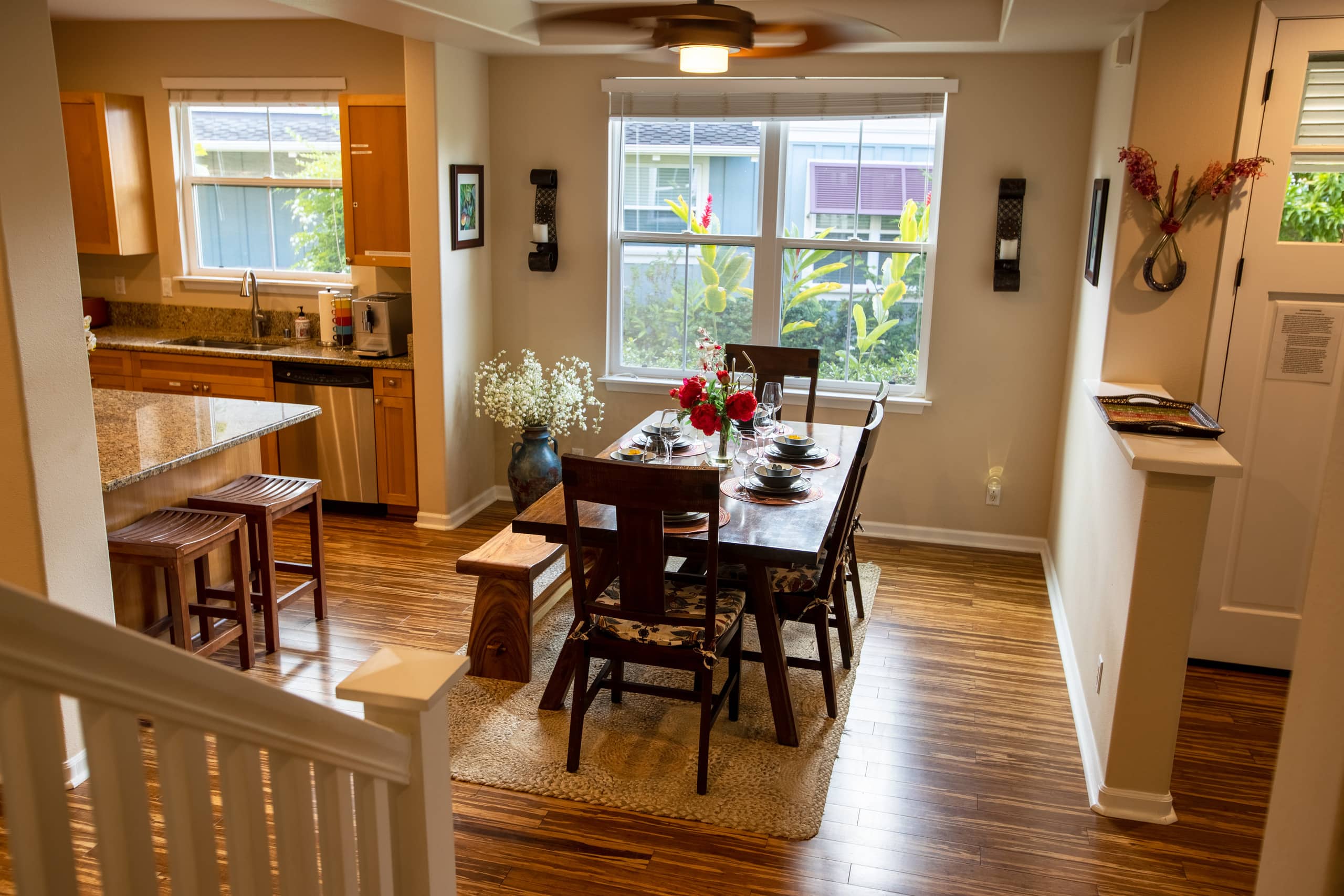 Home in Princeville · ★4.98 · 4 bedrooms · 4 beds · 2.5 baths - Image 11