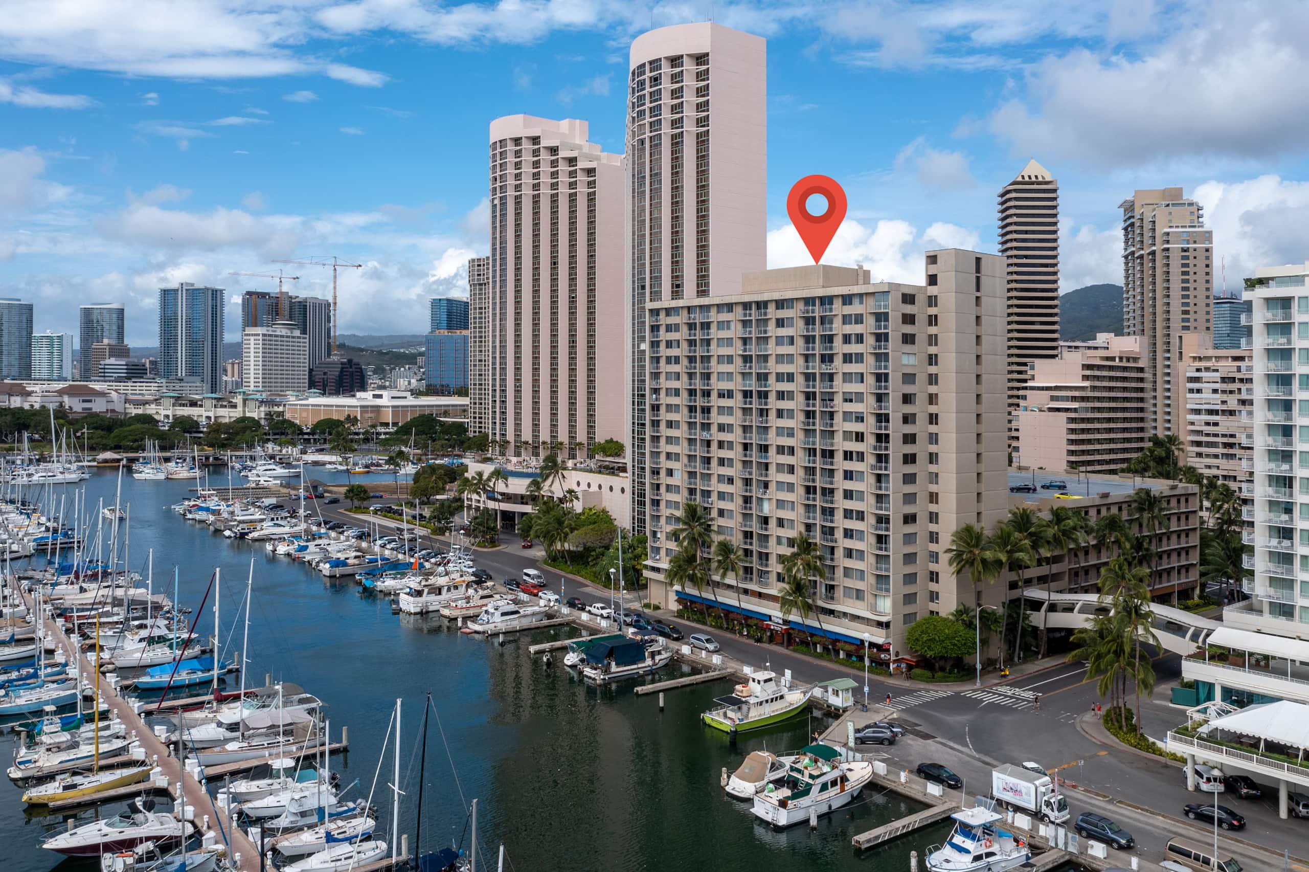 Condo in Honolulu · ★4.73 · Studio · 2 beds · 1 private bath - Image 17