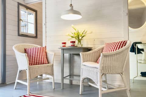 Beliebte Airbnb-Anzeige: Lütt Hus on the Osterdeich / North Beach! in Nordstrand