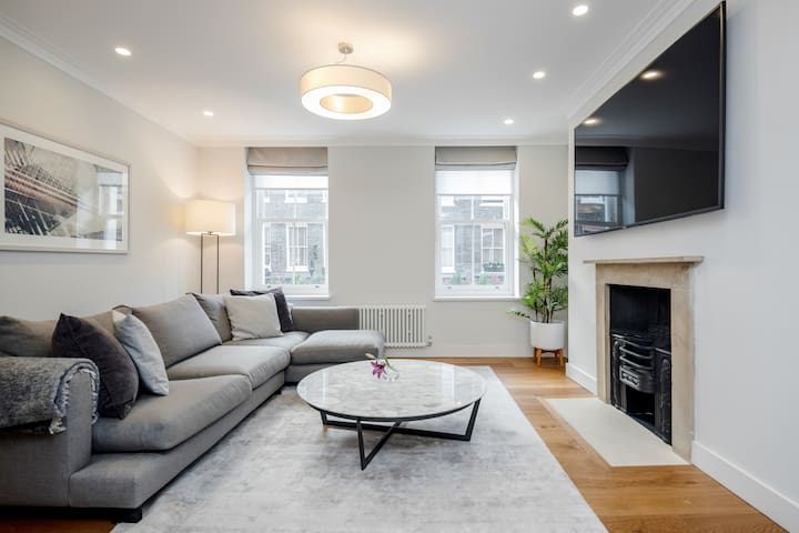 Luxury Townhouse by Hyde Park & Oxford Street gallery image 2