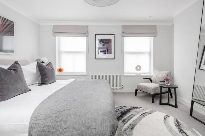 Luxury Townhouse by Hyde Park & Oxford Street gallery image 3