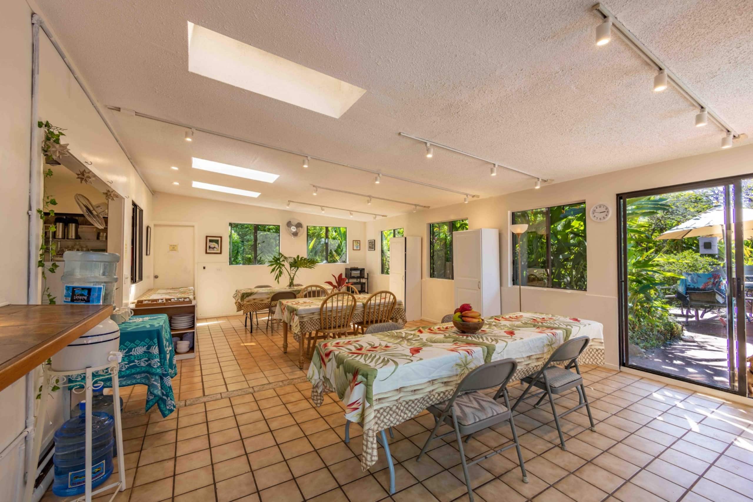Gardenia Room Farm Stay in Haiku on Road to Hana - Photo 6