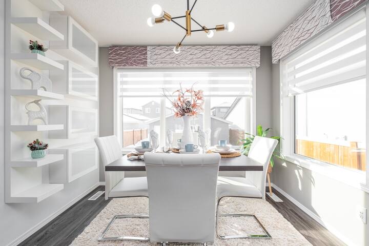 Modern house, Close to All Amenities in South WPG gallery image 4