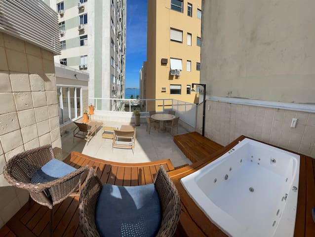Stunning Ipanema Remodeled Ocean View Penthouse