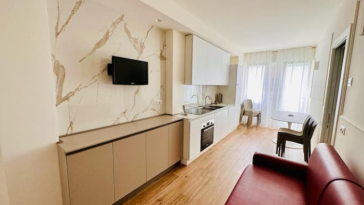 Appartamento Trilocale Nuovo - 2 Camere Matrim. - Sottomarina
